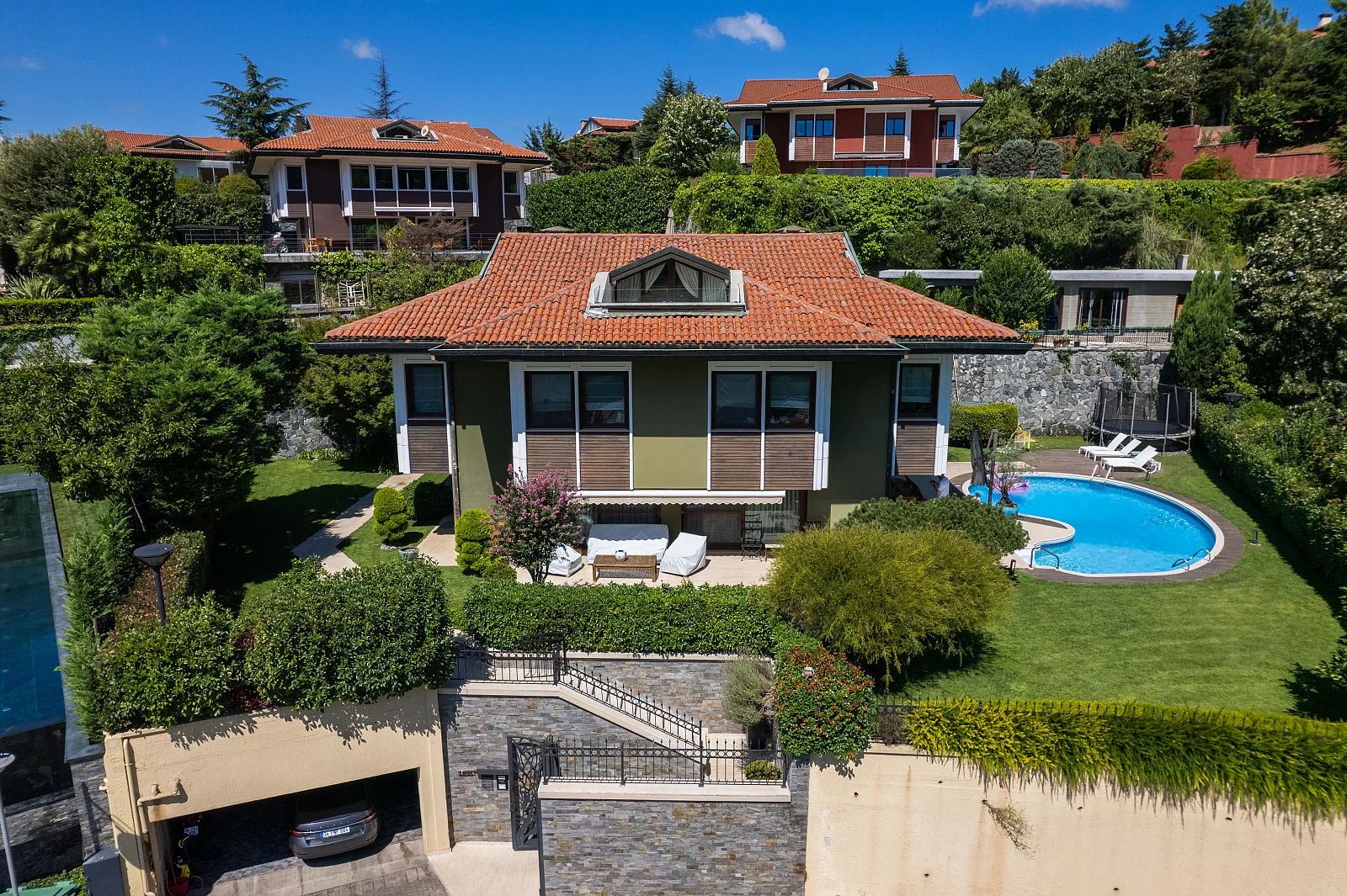 Sarıyerde Müstakil Villa